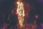 <a href='/files/gallery/49_388/img/tony-rei-burning-calafati-2.jpg'>Bild herunterladen</a> tony rei burning calafati 2