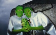 1993 - Tony Rei und Tony Hollander als  grünens Männchen i