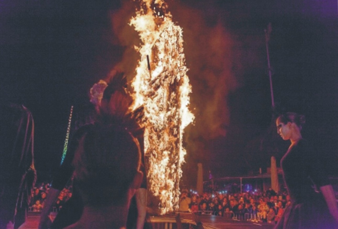 burning calafati – Tony Rei veranstaltet burning califati