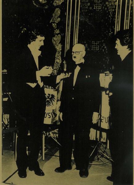 Tony Rei Fritz lisetti und Fenni